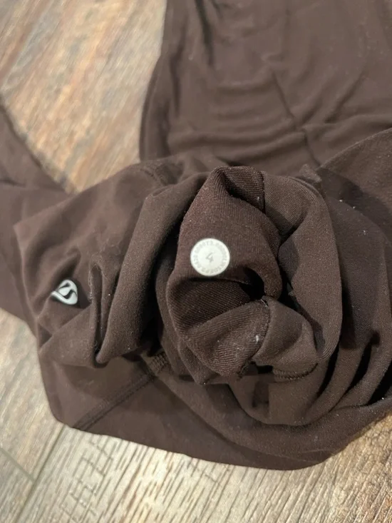 lululemon athletica Brown High-Rise Leggings - Picture 2 of 5